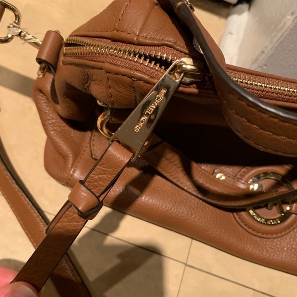 MK large two way bag. - Picture 2 of 8